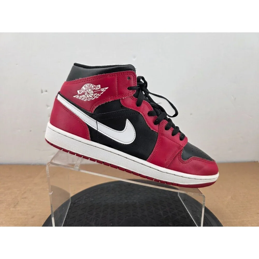 Nike Air Jordan DQ8426-061 SZ 10.5 Mens Red/Black/White Shoes